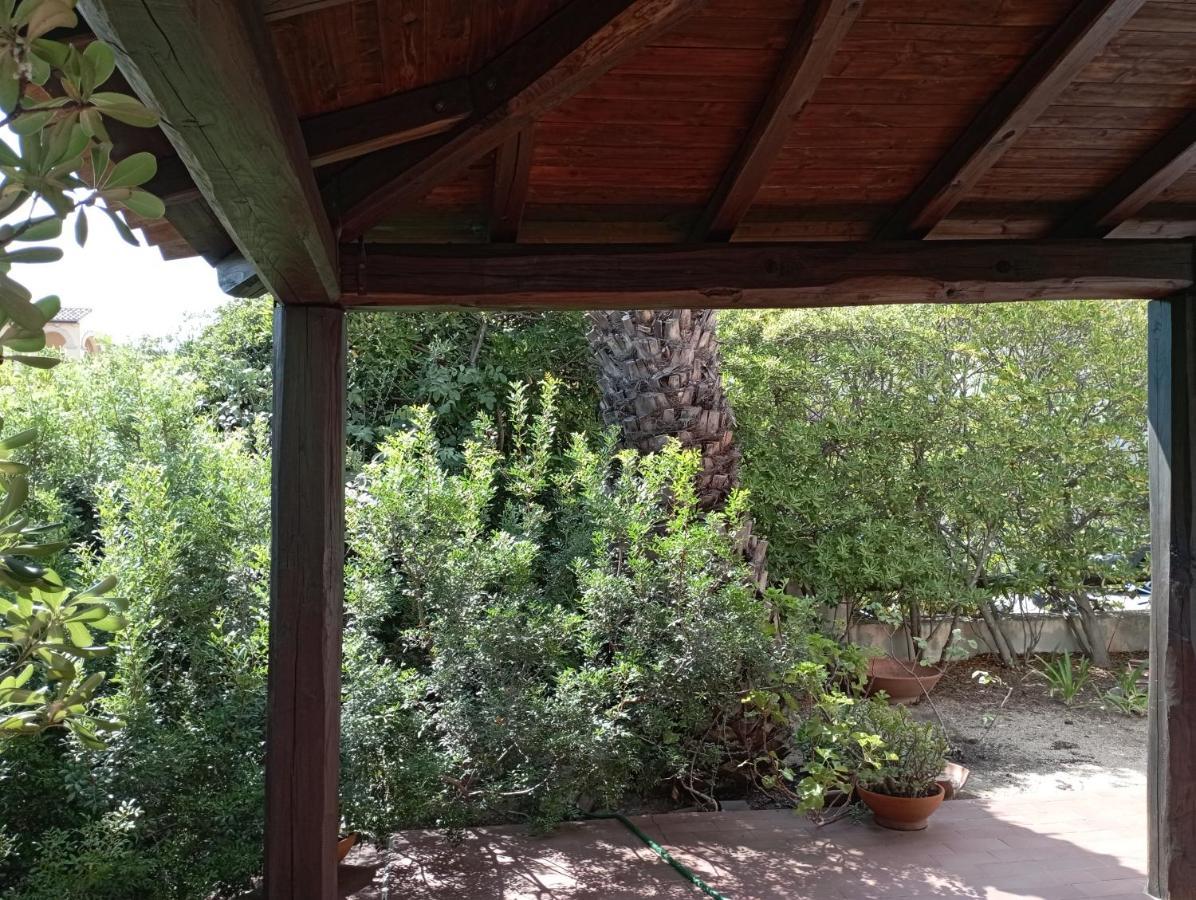 Domus Garden Acomodação com café da manhã Olbia Exterior foto